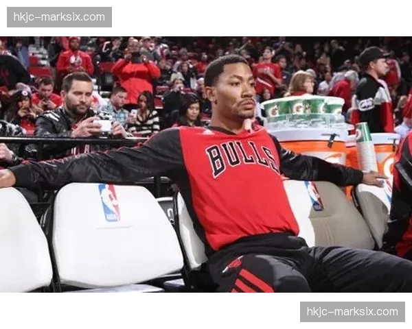 官方确认：雷恩中场布里若将因膝盖手术赛季报销